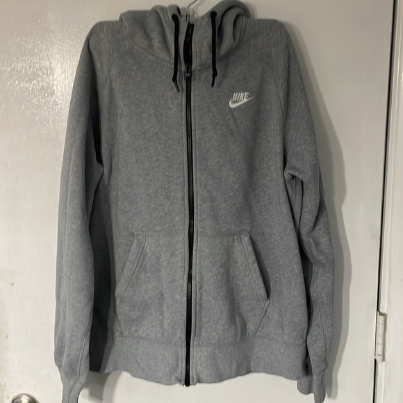 Nike essential full zip up - Picture 3 of 11